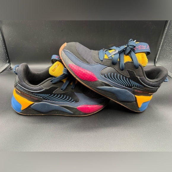 Puma Black and Blue Sneakers Dynamic Design - Picture 10 of 14
